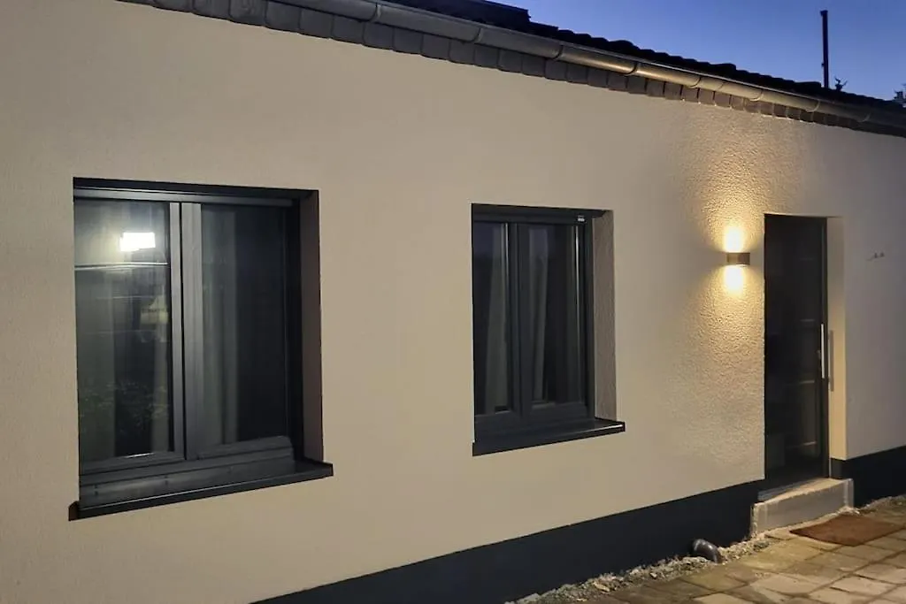 Apartment Gaestehaus In Koeln Rath-Heumar
