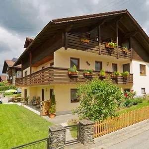 https://gastehaus-schmalzreich.com-bavaria.com